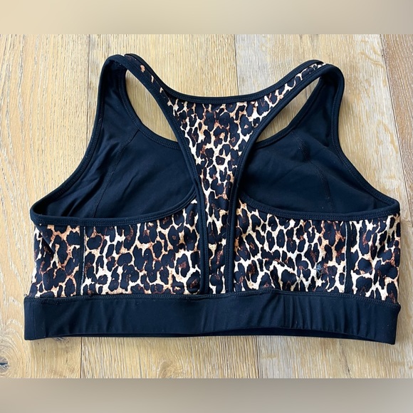 Torrid Active leopard print sports bra 1X - Picture 4 of 6